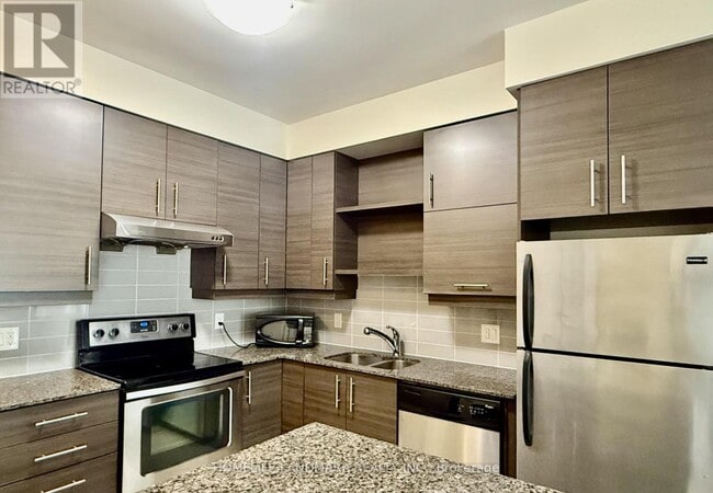 Building Photo - 277 South Park Rd