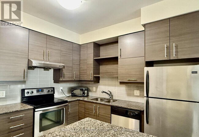 Photo du bâtiment - 277 South Park Rd