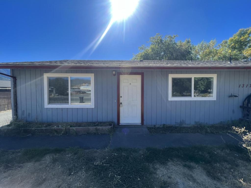 Primary Photo - 1317 SE M St