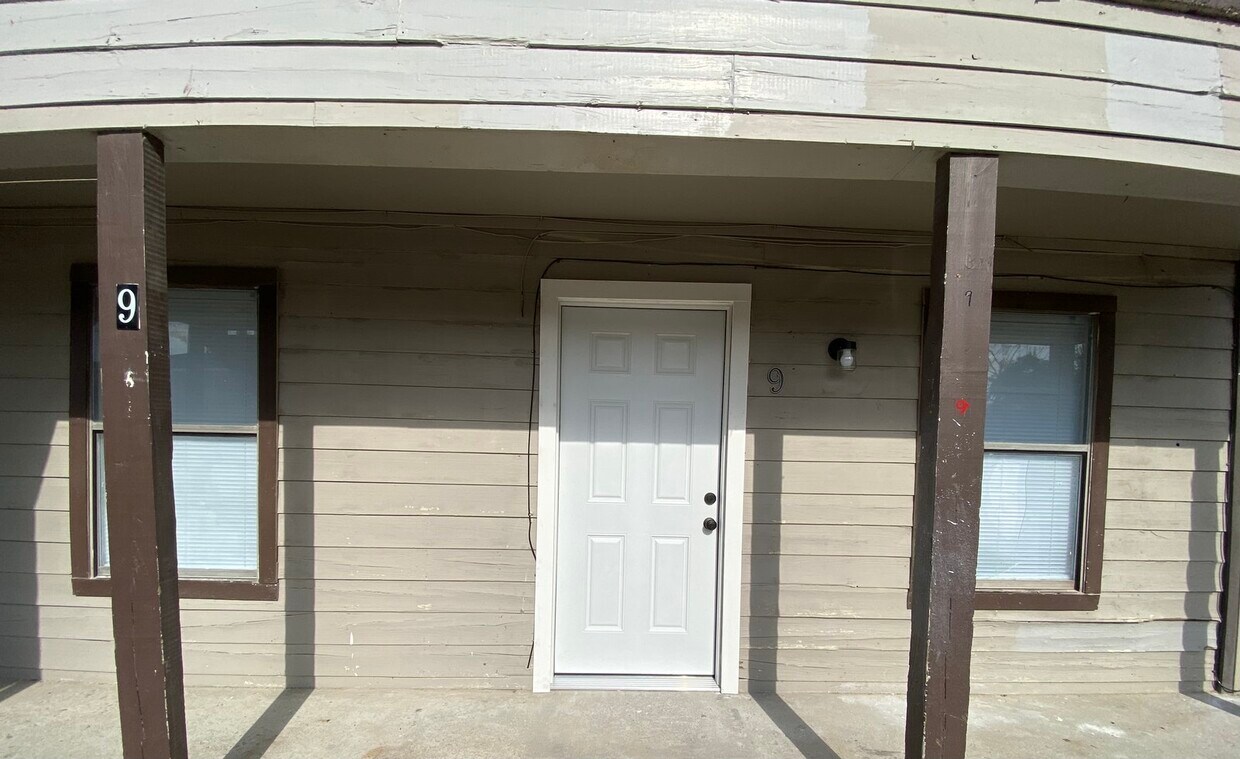 2304 Fasske Street, Unit 9 Apartment for Rent in Sulphur, LA