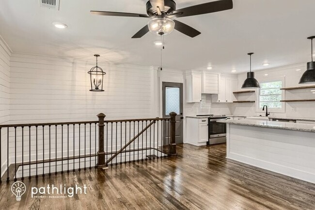 Building Photo - 2604 Favor Road SW, Marietta, GA, 30060