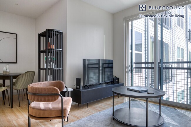 Foto del edificio - 320 D St