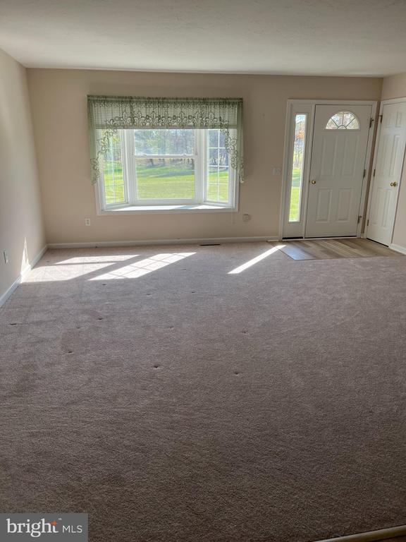 Foto principal - 631 Tract Rd