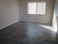 *MOVE IN SPECIAL* East Bakersfield House