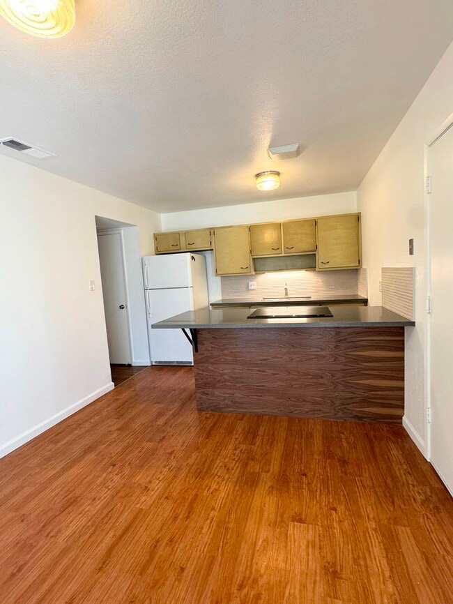 Building Photo - Charming Updated 2-Bedroom Home in Rancho ...