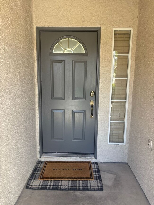 Foto del edificio - Seven Hills Single-Story 3 Bed 2 Bath Scenic Greenbelt Views