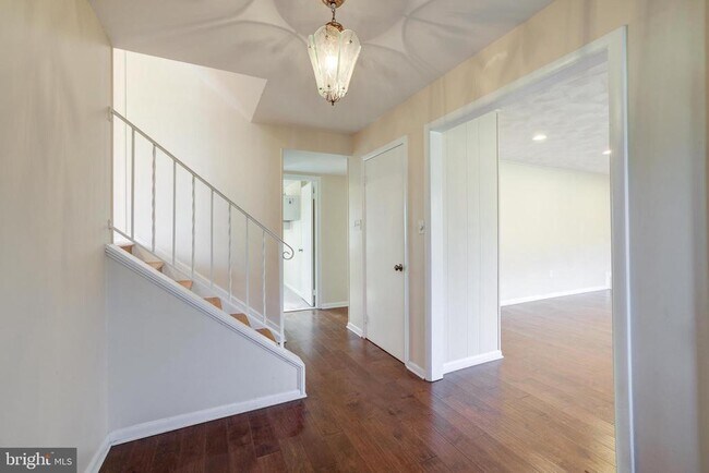 Foto del edificio - 1013 Westbriar Dr NE