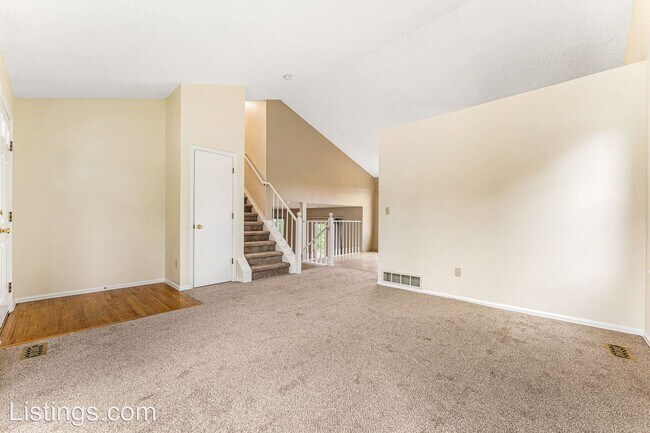Building Photo - 3 br, 2 bath House - 863 Homestead Dr