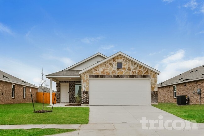 Building Photo - 15216 Bullfighter Blvd