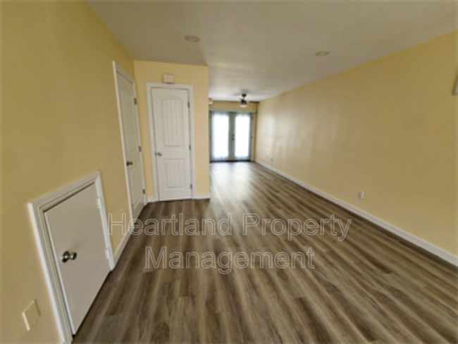 Foto del edificio - 3405 Los Mochis Way