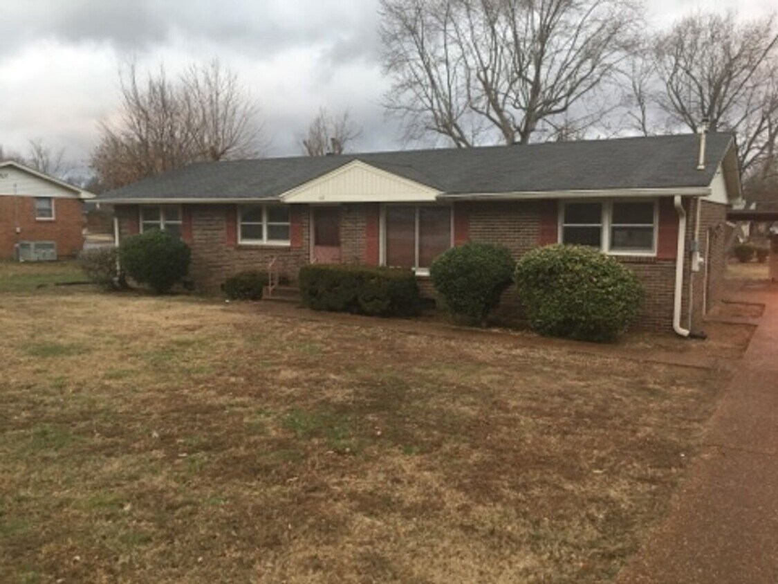 Primary Photo - FOR LEASE - 3 Bed, 1.5 Bath, 1450sqft Sing...