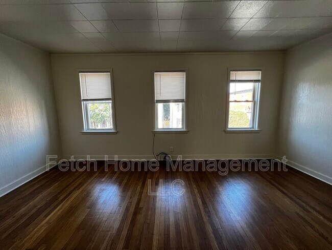 Foto del edificio - 233 S 4th St