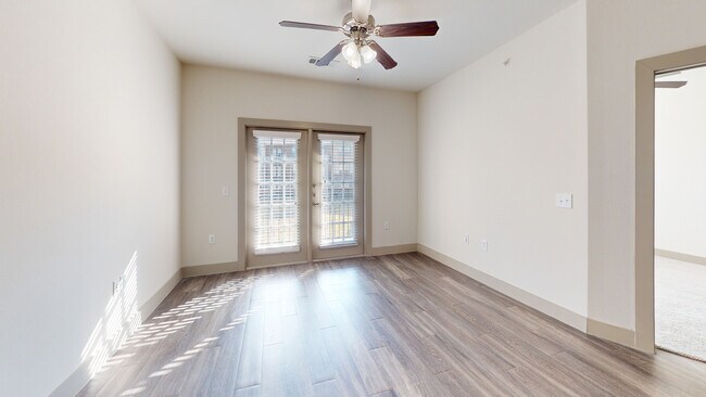 Interior Photo - Villaggio