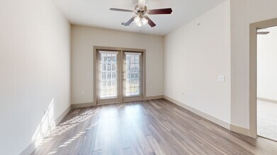 Interior Photo - Villaggio