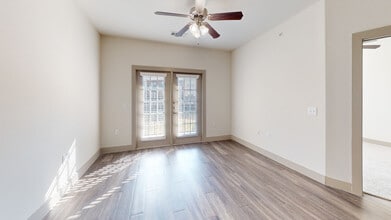 Interior Photo - Villaggio