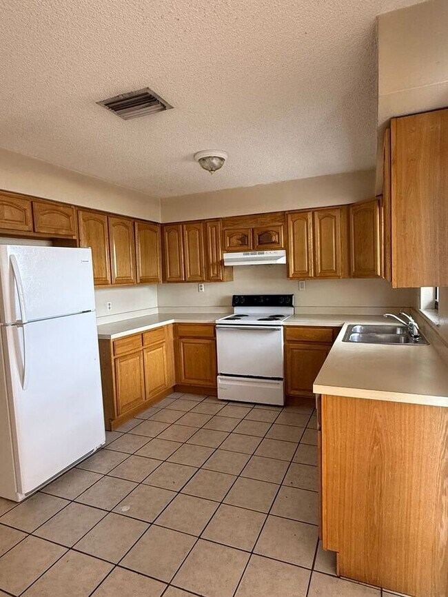 Foto del edificio - 14 Pine Radial