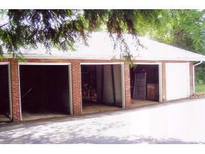 Building Photo - 214 E Watauga Ave