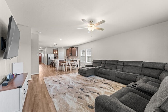 Building Photo - 13103 Everpine Trl