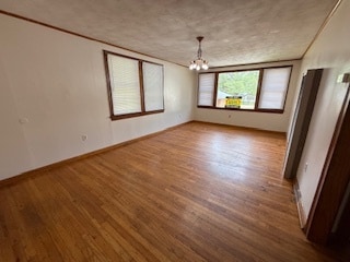 Primary Photo - 704 E Thomas St