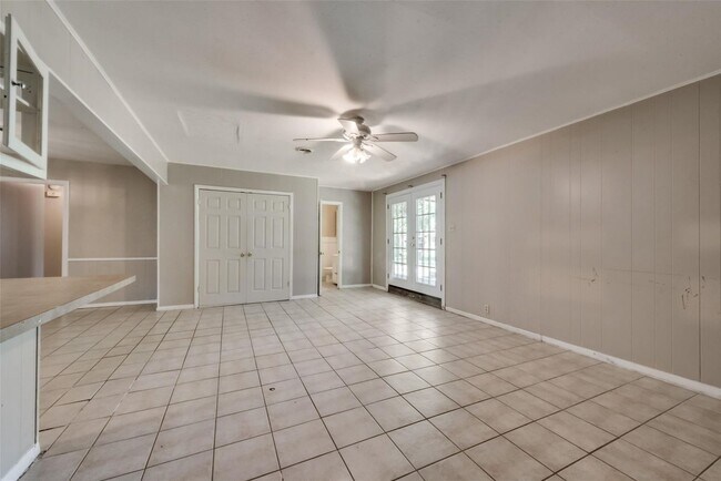 Building Photo - 1111 Elmwood