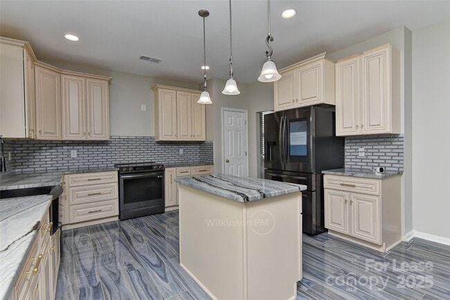 Foto del edificio - 15723 Wood Duck Crossing Dr