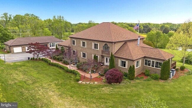 Foto del edificio - 2277 Poplar Rd