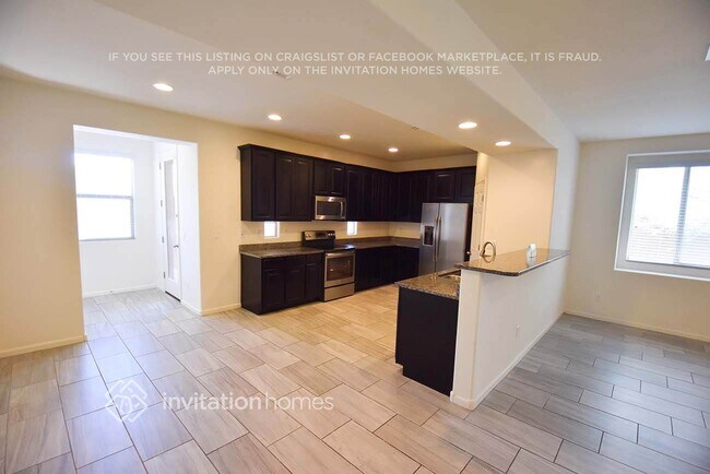 Foto del edificio - 2079 N Heritage St