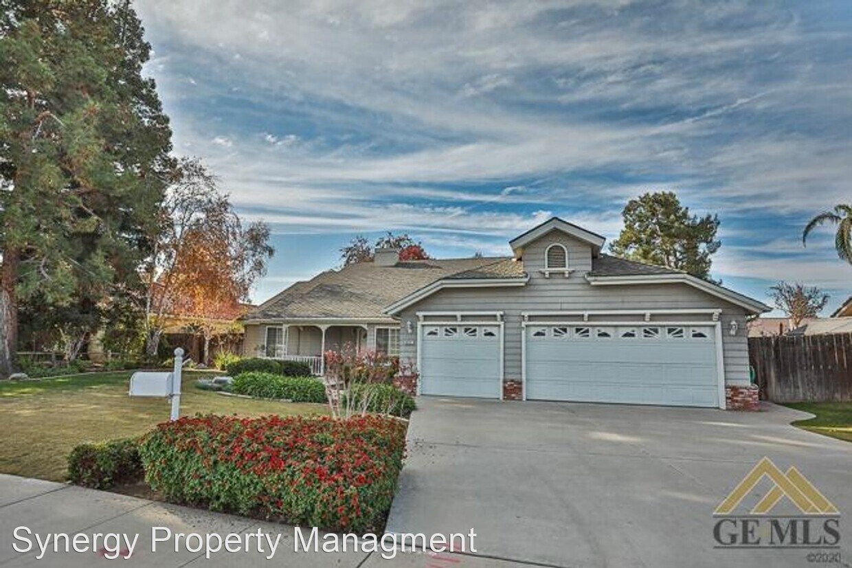 Primary Photo - 4 br, 3 bath House - 5021 Panorama Dr.