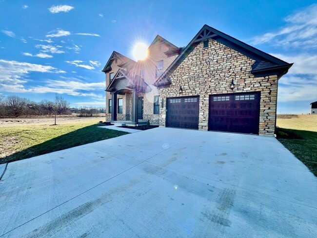 Building Photo - 4827 Granada Ct