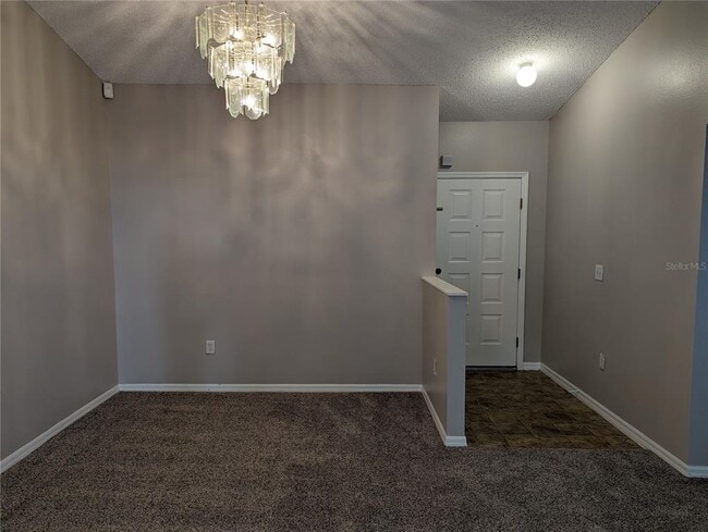 Building Photo - 3120 Summer House Dr