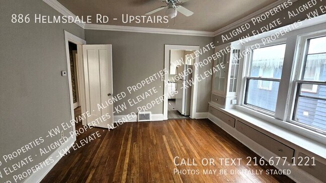 Building Photo - 886 Helmsdale Rd