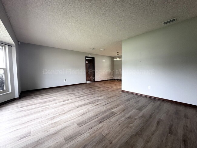 Building Photo - 947 N Atmore Cir