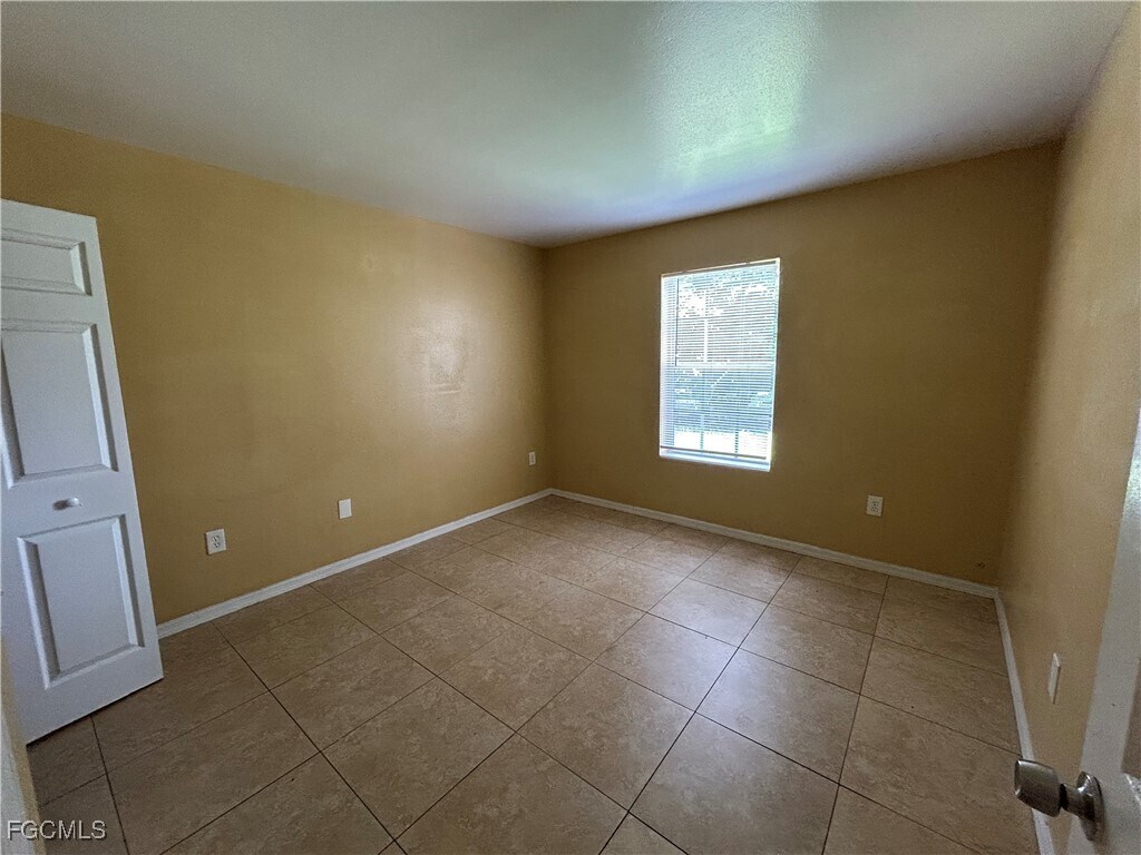 Foto del edificio - 211 Park Ave