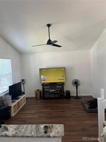 Foto del edificio - 4683 S Buckley Way