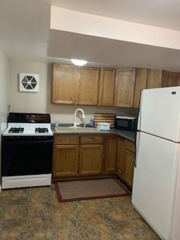 Foto principal - 1209 17th St W