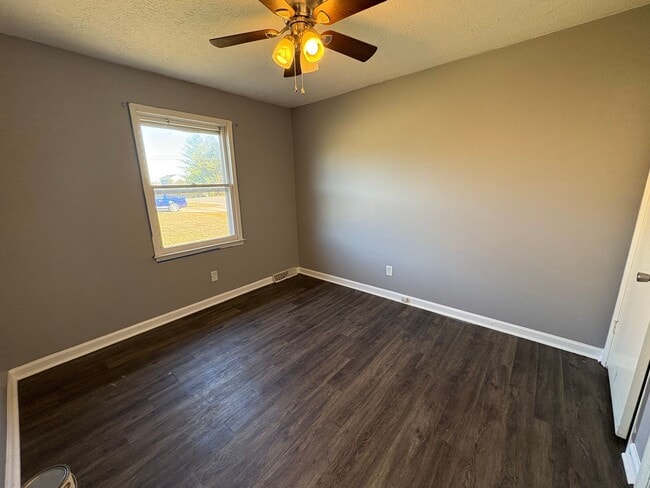 Building Photo - 840 Lynnwood Way