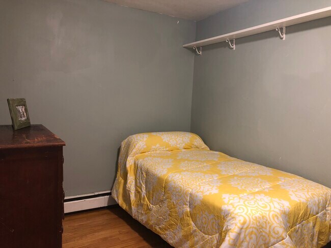 Main room view 2 - 719 Triphammer Rd