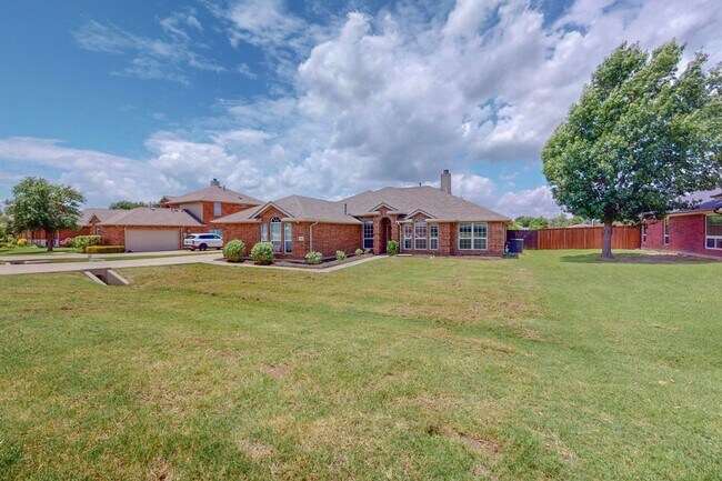 Foto del edificio - Charming Rockwall Home on Spacious Lot