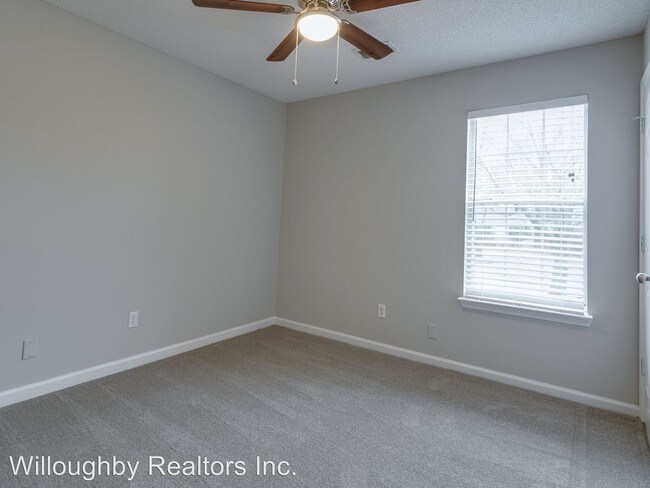 Foto del edificio - 8955 Fulton Ln