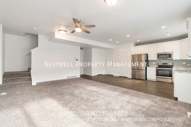 Building Photo - Riverton 3 bedroom Townhome
