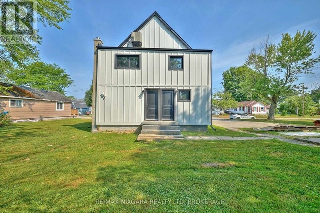 Building Photo - 19B Maccabee Ave