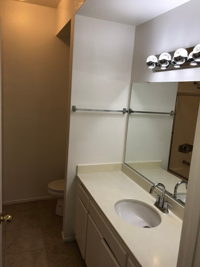 Building Photo - Studio Heights Apartments