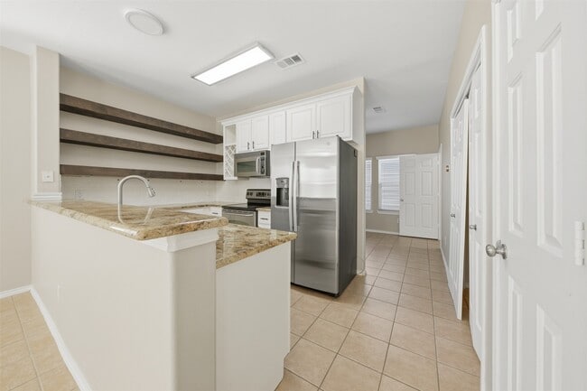 Foto del edificio - 1929 Kemah Village Dr