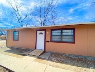 Building Photo - 1315 Yuma St
