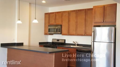 Foto del edificio - 2836 N Albany Ave
