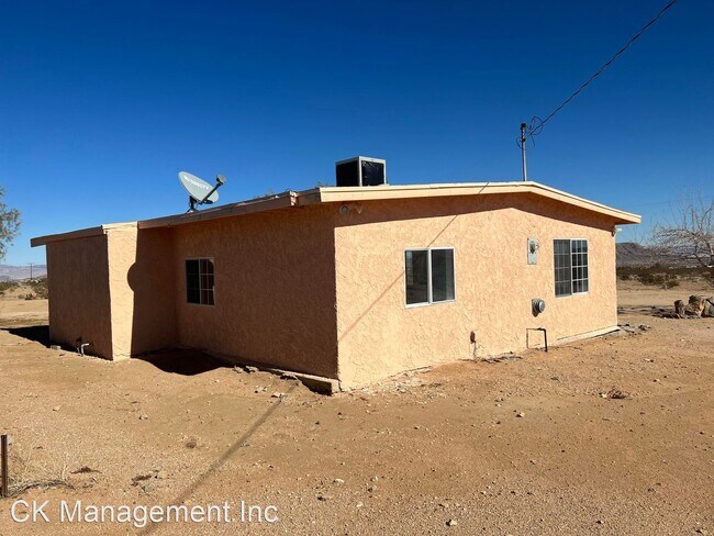 Foto del edificio - 1 br, 1 bath House - 56080 Sunnyslope Dr