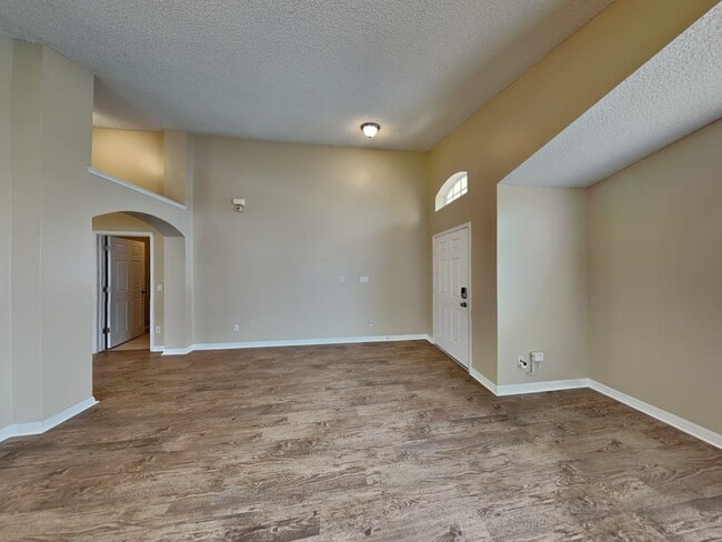 Building Photo - 7600 Fordham Creek Ln