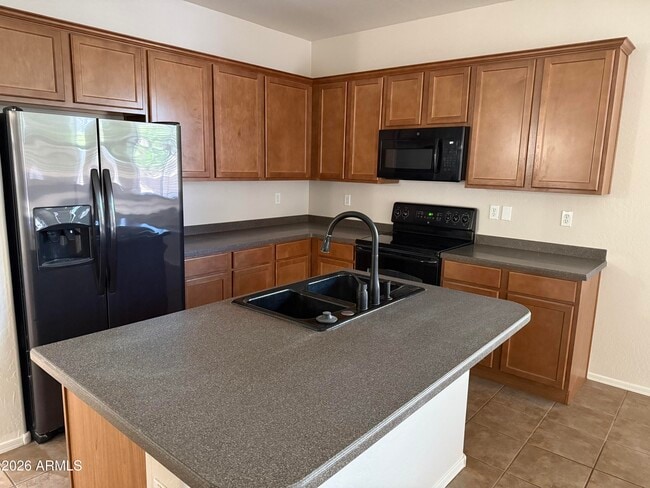 Building Photo - 2667 E Canyon Creek Dr