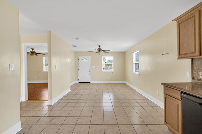 Building Photo - 5151 St Anthony Ave