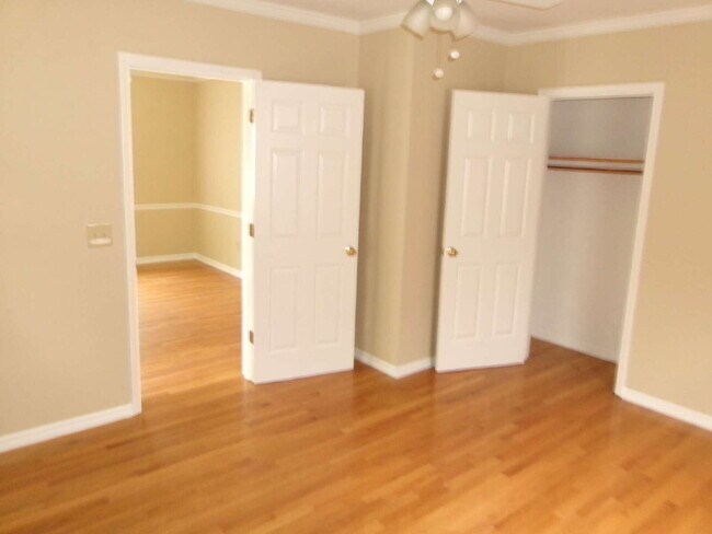 Foto del edificio - Charming & Updated Home Ready for Move-In